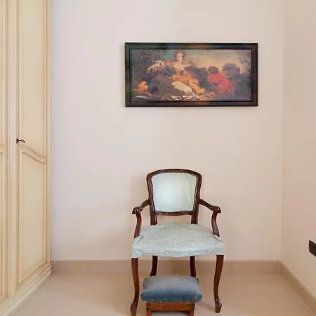 In Palazzo Apartment